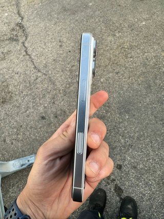 iPhone 16 Pro 92% Batería Nov 2024