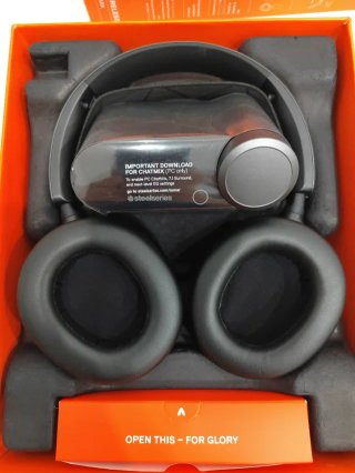 SteelSeries Arctis Nova Pro Wireless Auriculares
