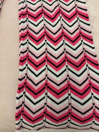 Pantaloni a zig-zag rosa