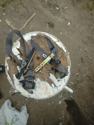 Cintos delanteros R19