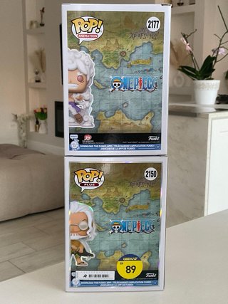 Funko Pop! One Piece Luffy Gear Five 2177 & Silver