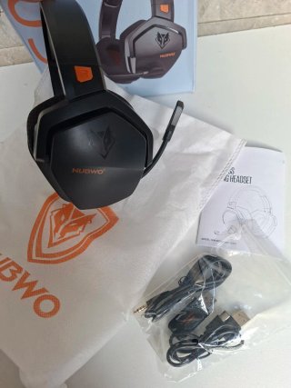 Auriculares Gaming Nubwo Inalámbricos