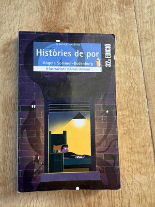 Històries de por (libro en valenciano)