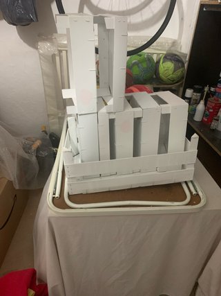 Caja de madera blanca decorativa