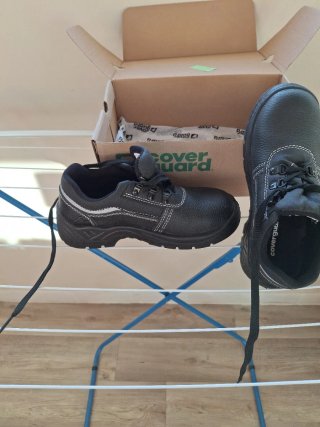 Zapatos de seguridad Coverguard negros