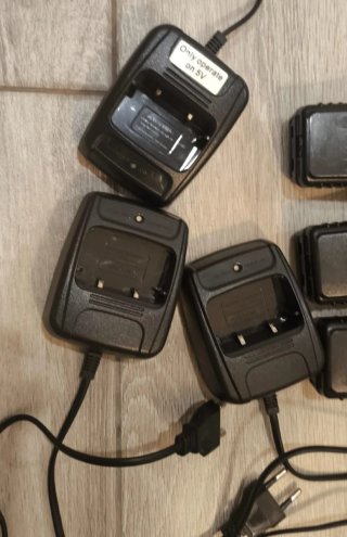 3 Walkie Talkies Recargables marca PROSTER,