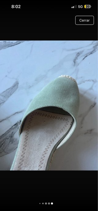 Sandalias verdes de cuña