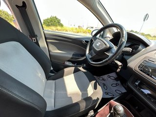 SEAT Ibiza ST 105cv 2012 impecable