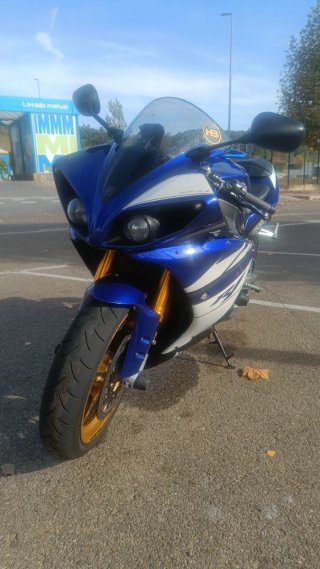 Yamaha R1 Crossplane