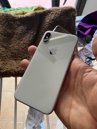 iPhone X 256GB Plata