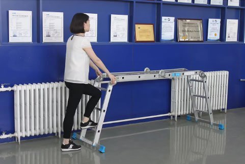 ESCALERA TRANSFORMABLE