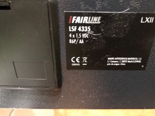 Caja Fuerte FAIRLINE Negra y Plateada