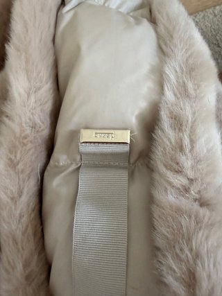 Bolso Herno pelo sintético beige y blanco