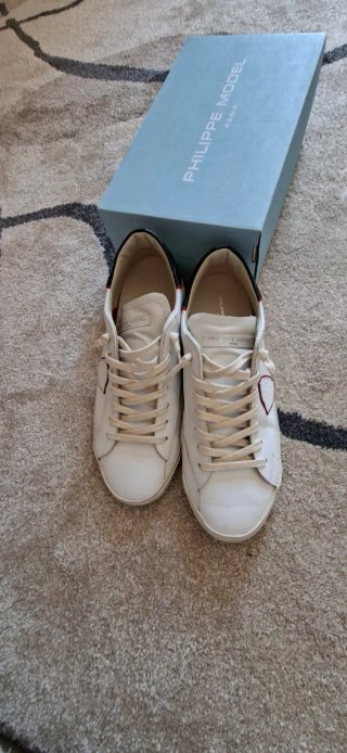 Sneakers Philippe Model n.44 nuove