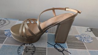 Tacones dorados fiesta T.38