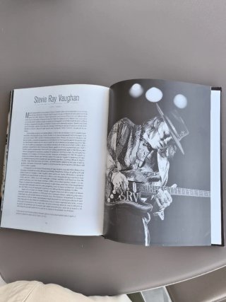 Libro Grandes Guitarristas: 1900-2000 Blues, rock