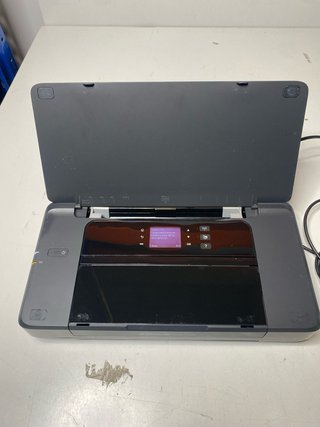 : Impresora Portátil HP OfficeJet 200 WiFi