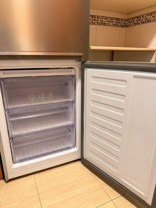 Nevera Combi Beko