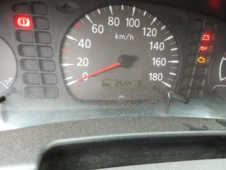 Nissan Navara 2003