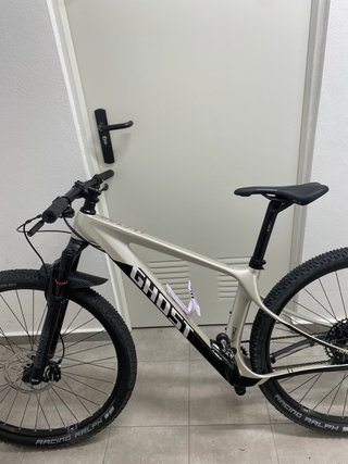 Bicicleta Ghost Lector FS talla S carbono año 2024