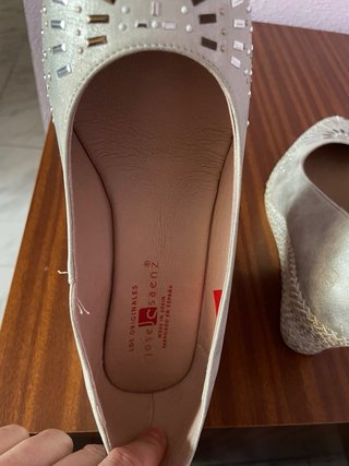 Zapatos Jose Saenz Talla 38 Beige/Plata