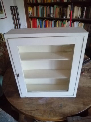 Vetrinetta in legno vintage