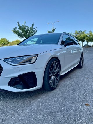 Audi A4 Avant S line 40 TFSI 150kW S tronic