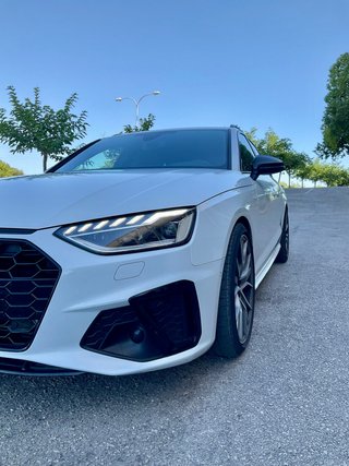 Audi A4 Avant S line 40 TFSI 150kW S tronic