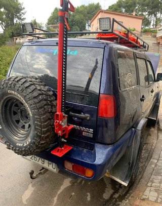 Nissan Terrano II 1995