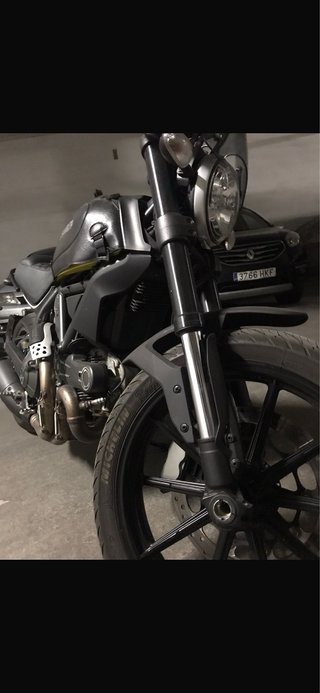 Ducati Scrambler 800 Negra