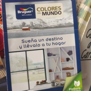 Catálogos de pintura y color