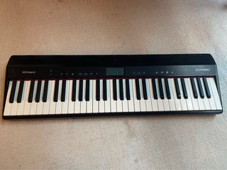 Piano Roland GO:PIANO con funda