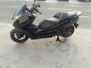 Honda Forza 300