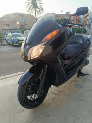 Honda Forza 300