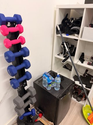 Gimnasio completo.