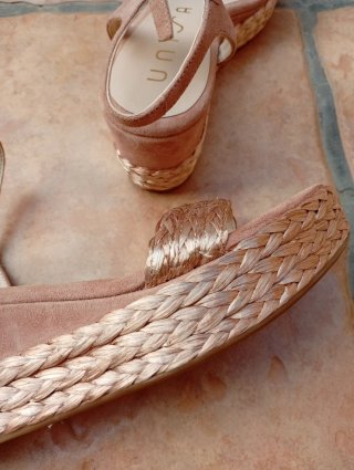 Sandalias de cuña de Unisa