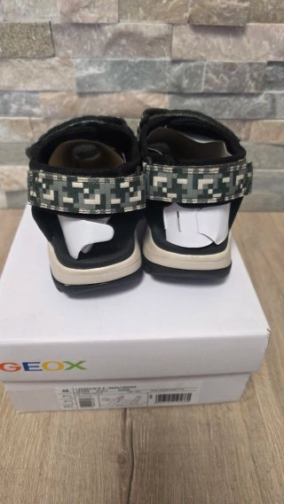 Sandalias Geox T40 nuevas