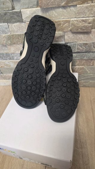 Sandalias Geox T40 nuevas