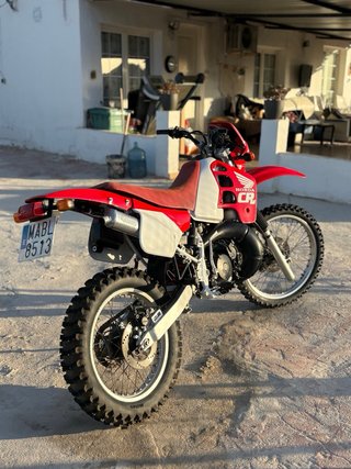 Honda CRM 125cc Enduro/Motocross Roja y Blanca
