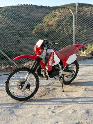 Honda CRM 125cc Enduro/Motocross Roja y Blanca
