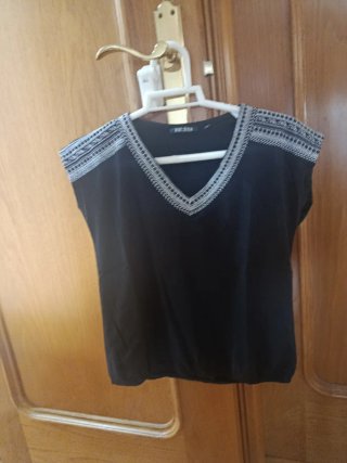 Camiseta negra talla S