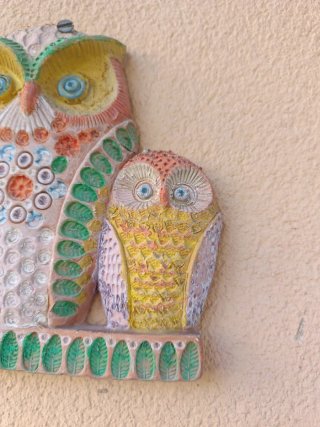 Figura de cerámica de búhos