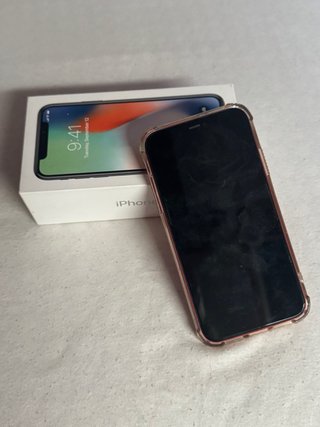 iPhone 11 128GB Rosso