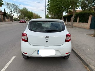 Dacia Sandero 2015