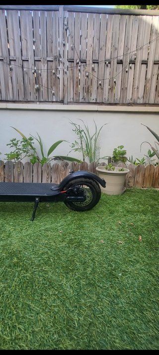 Patinete Eléctrico Mcity M8 Pro - Como nuevo