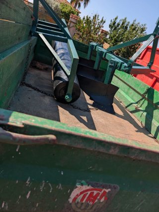 Remolque agrícola verde