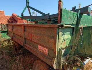 Remolque agrícola verde