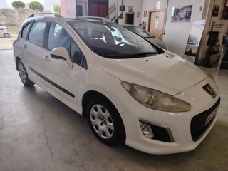 Peugeot 308 2011