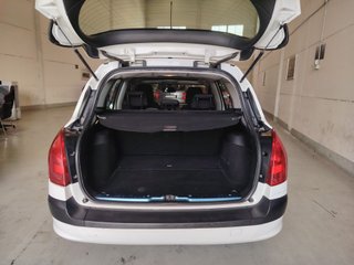Peugeot 308 2011