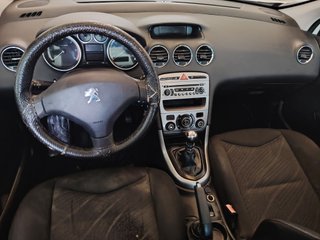 Peugeot 308 2011
